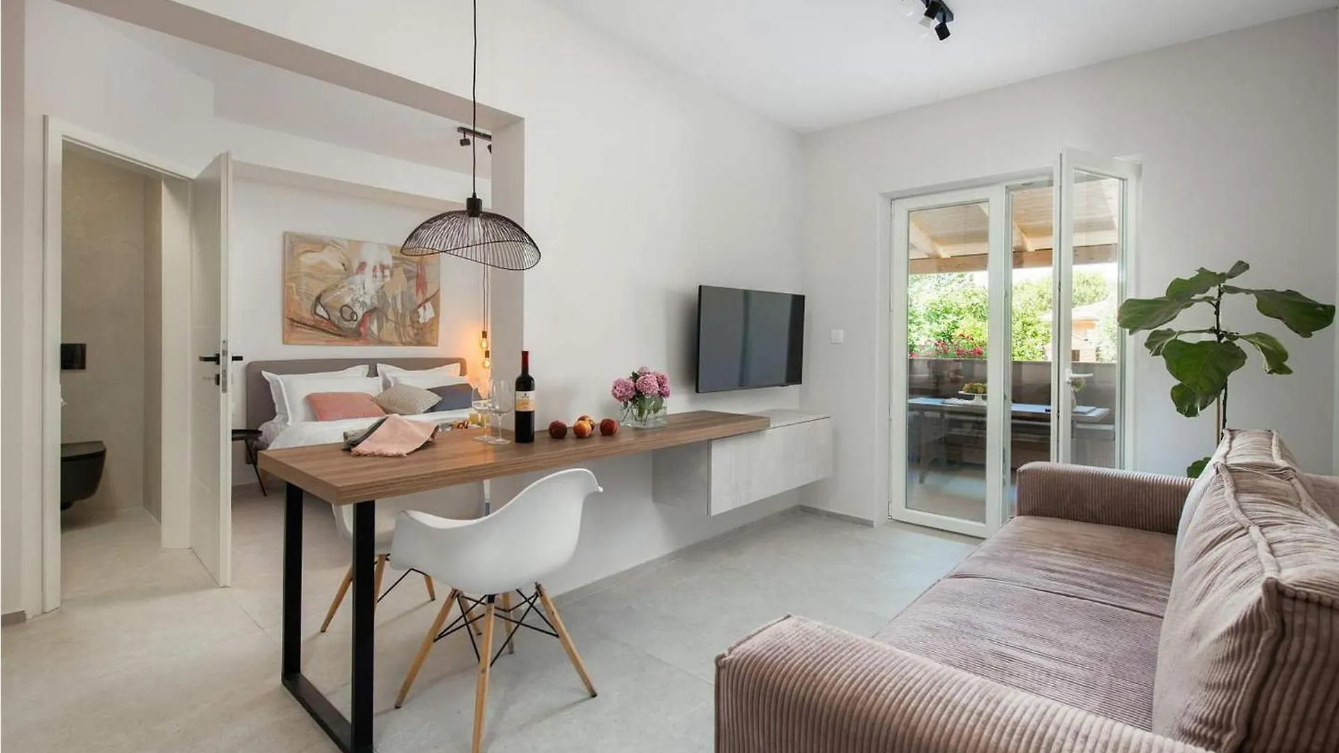Studio Nevera contacts